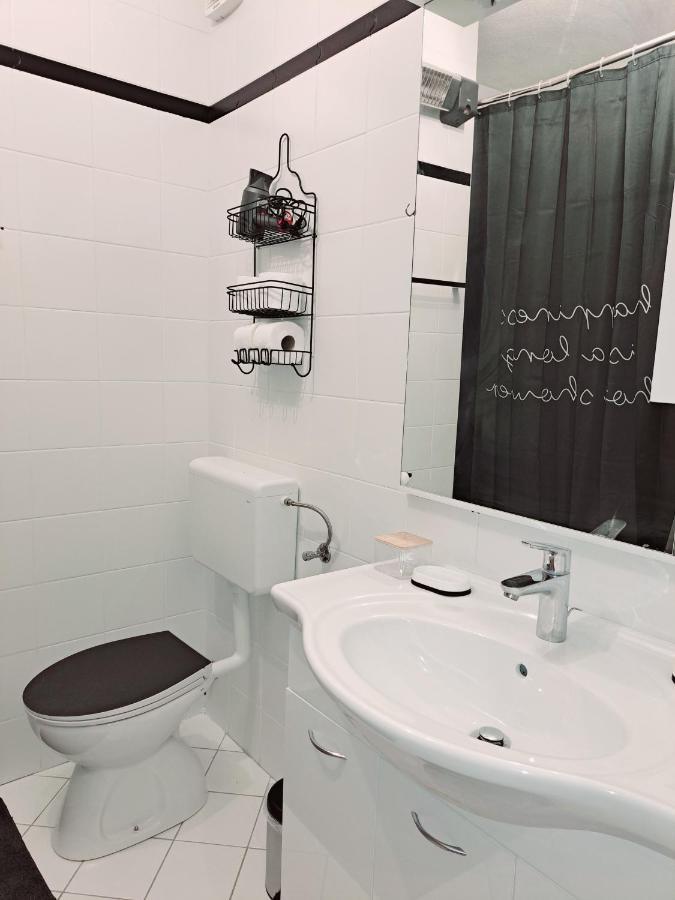 Apartman Karmen Vodice Ngoại thất bức ảnh