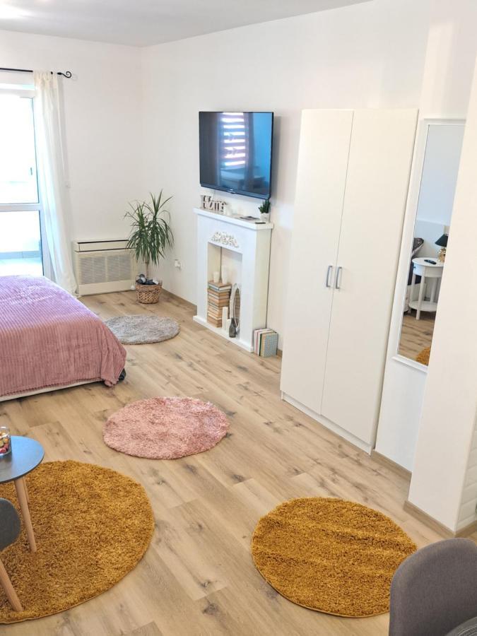 Apartman Karmen Vodice Ngoại thất bức ảnh