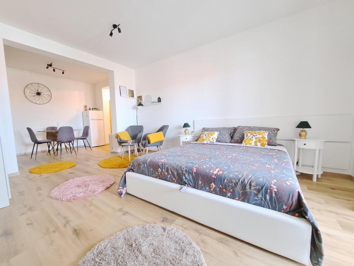Apartman Karmen Vodice Ngoại thất bức ảnh